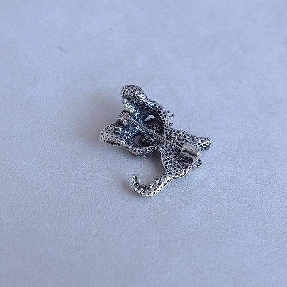 Vintage Rhinestone Cat Brooch Cute Silver Tone Kitten Pin With Googly Eyes - Picture 3 of 4